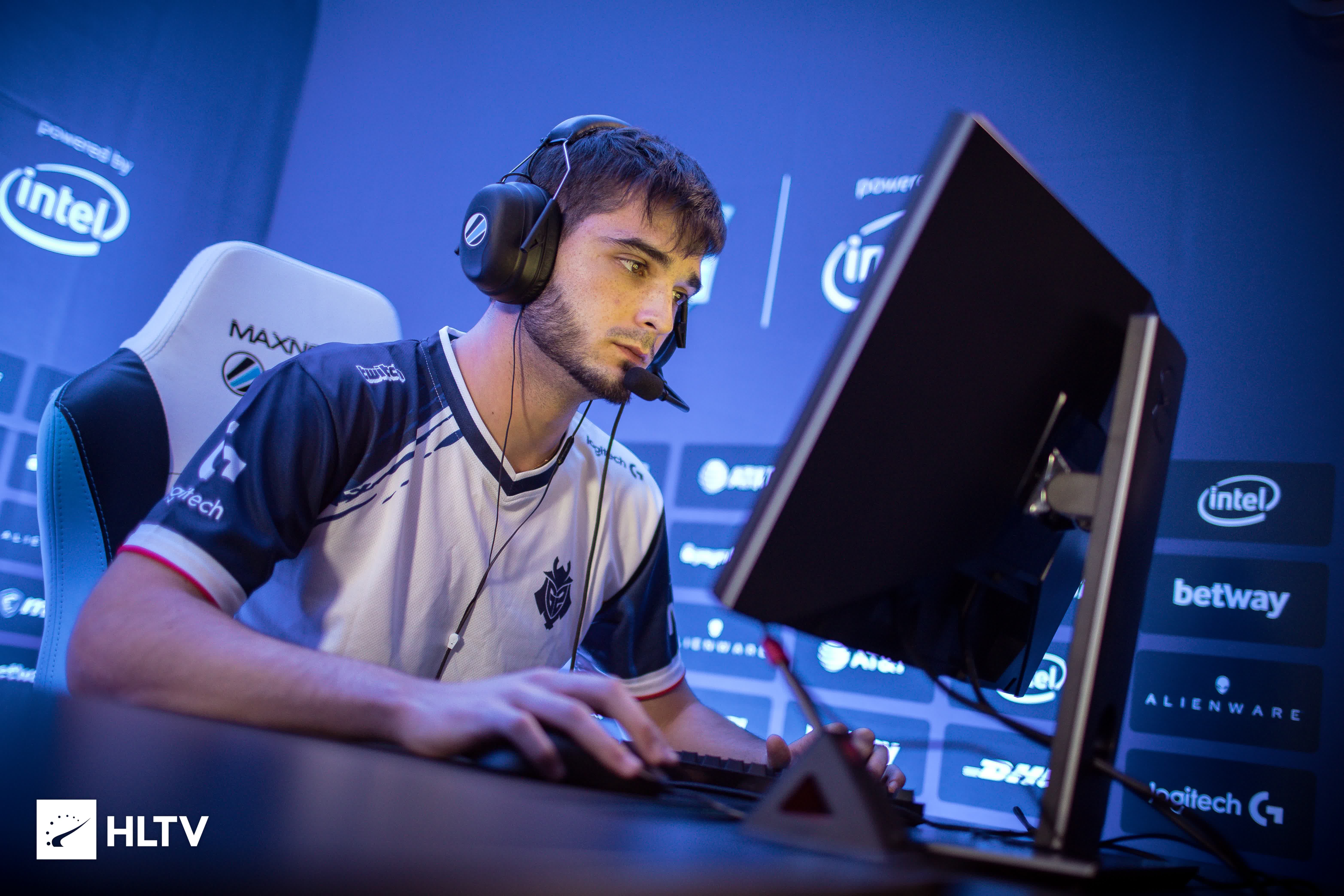 拜仁的战术 拜仁的战术